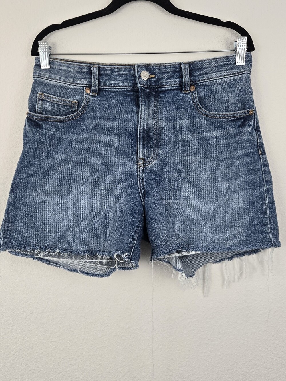 H&M Cut Off Shorts